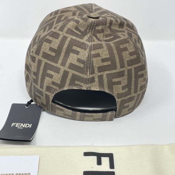 Fendi FF Antonio Lopez Cap - Picture 3 of 5